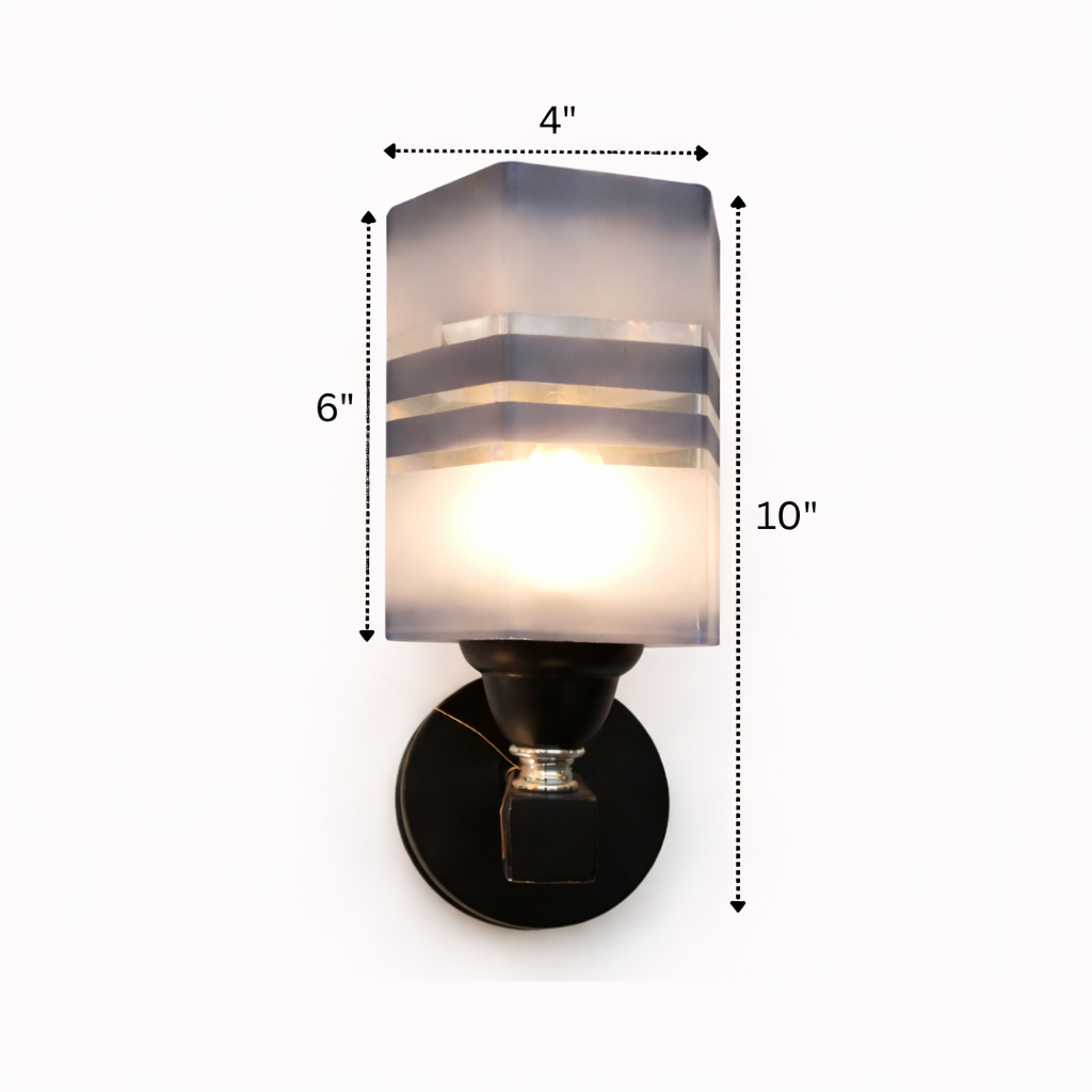 Wall sconce with dimensions indicated on a white background