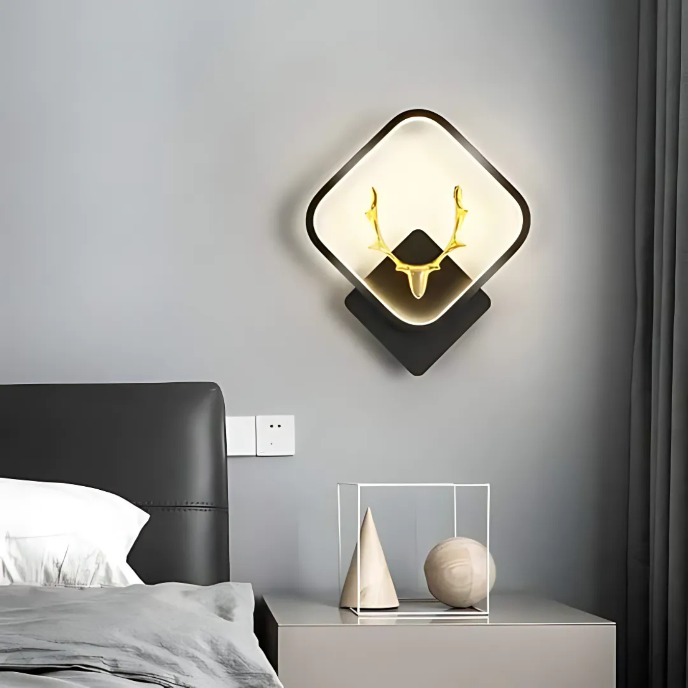 LED Wall Light with Gold Deer Accent, Diamond-Shaped Frame, 3-Colour Modes