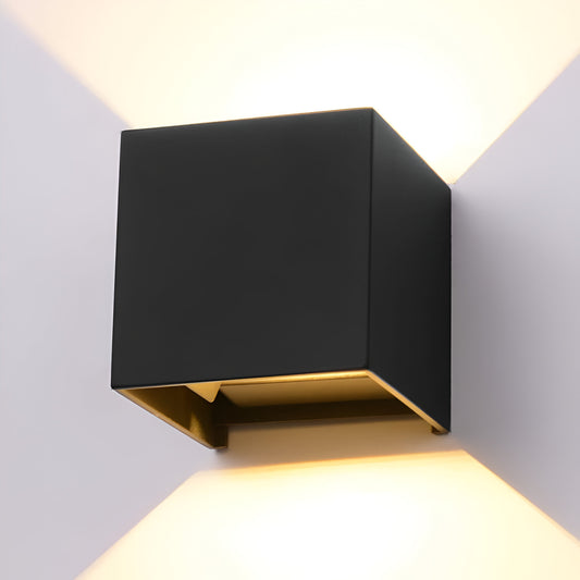 Wall Lamp Adjustable Beam Warm Light in Black Shell