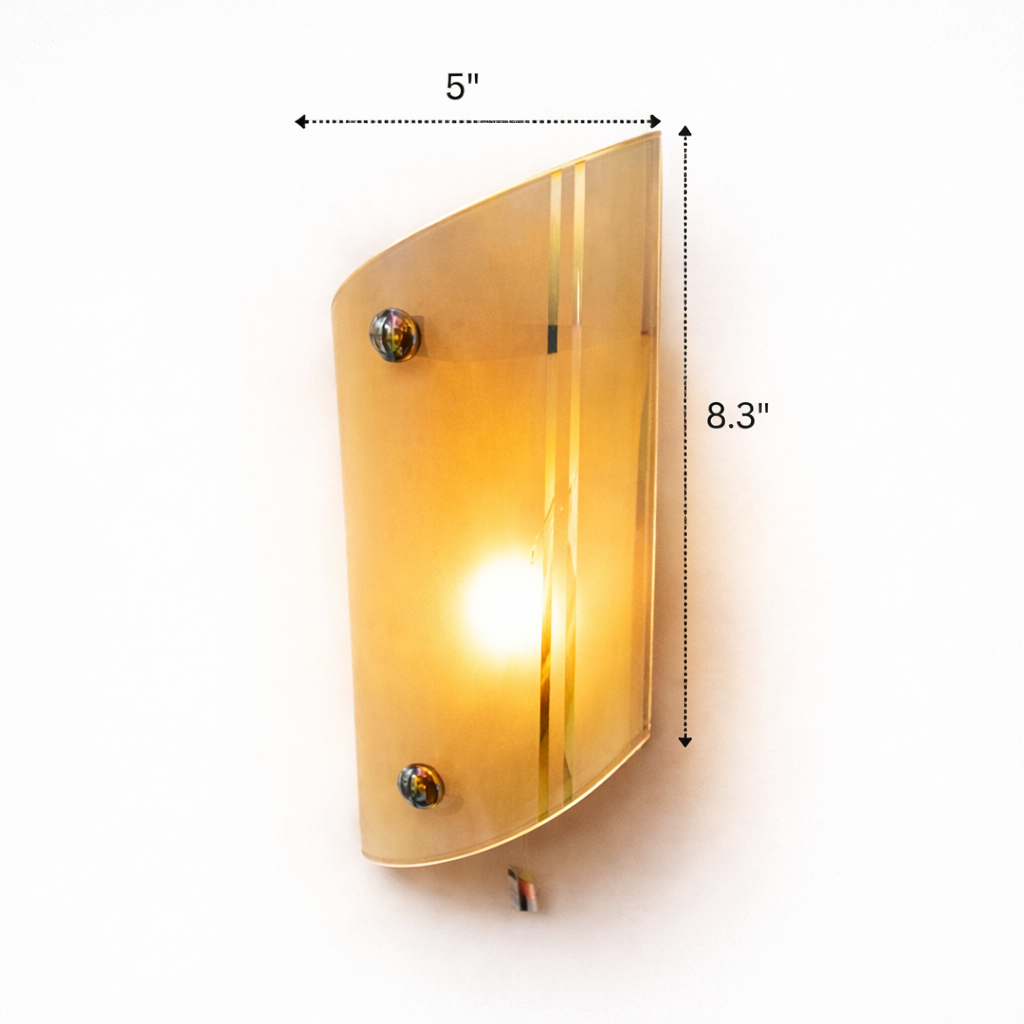 Wall-mounted light fixture with dimensions indicated on a white background