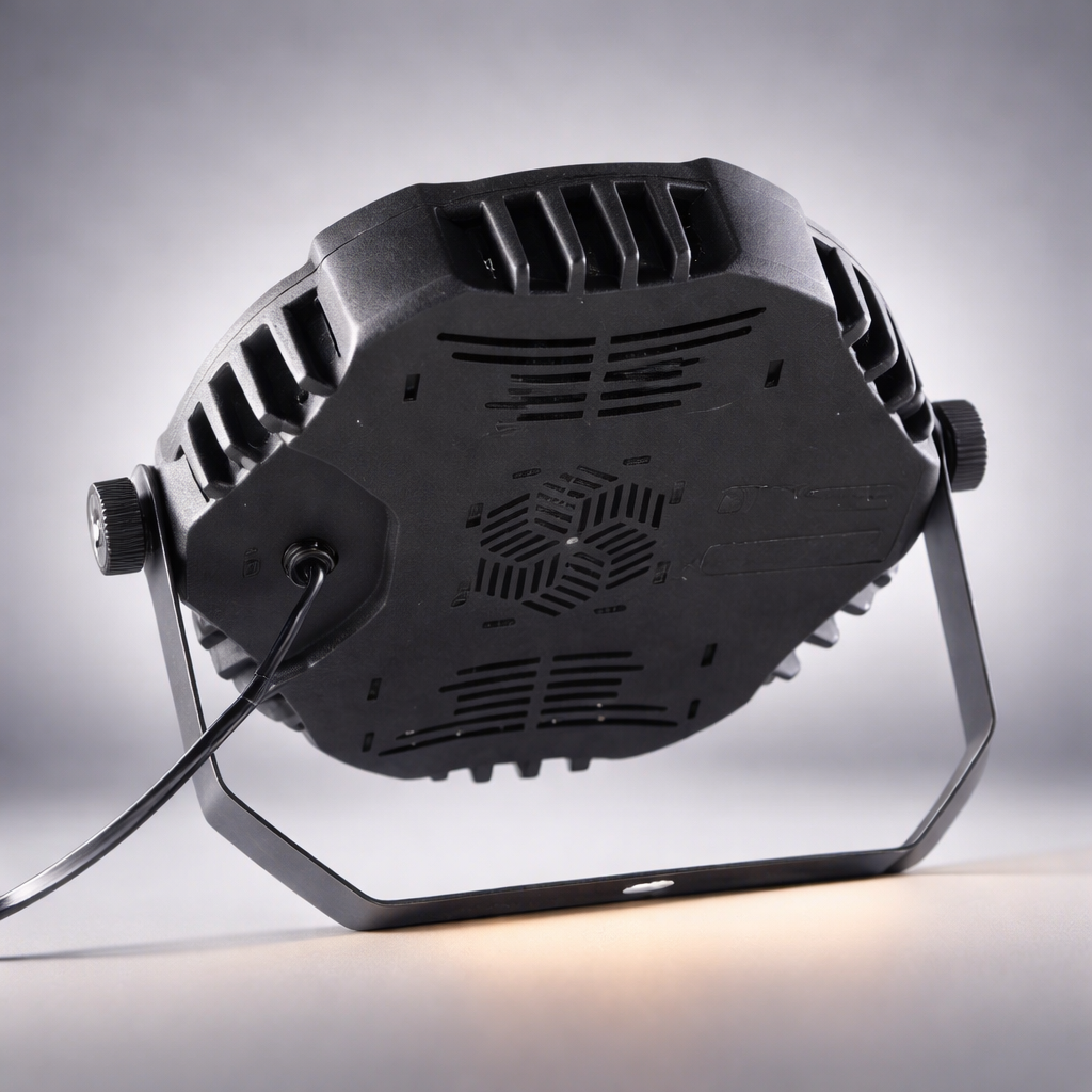 Energy-efficient LED party light with multiple color modes